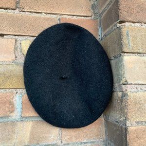Black beret